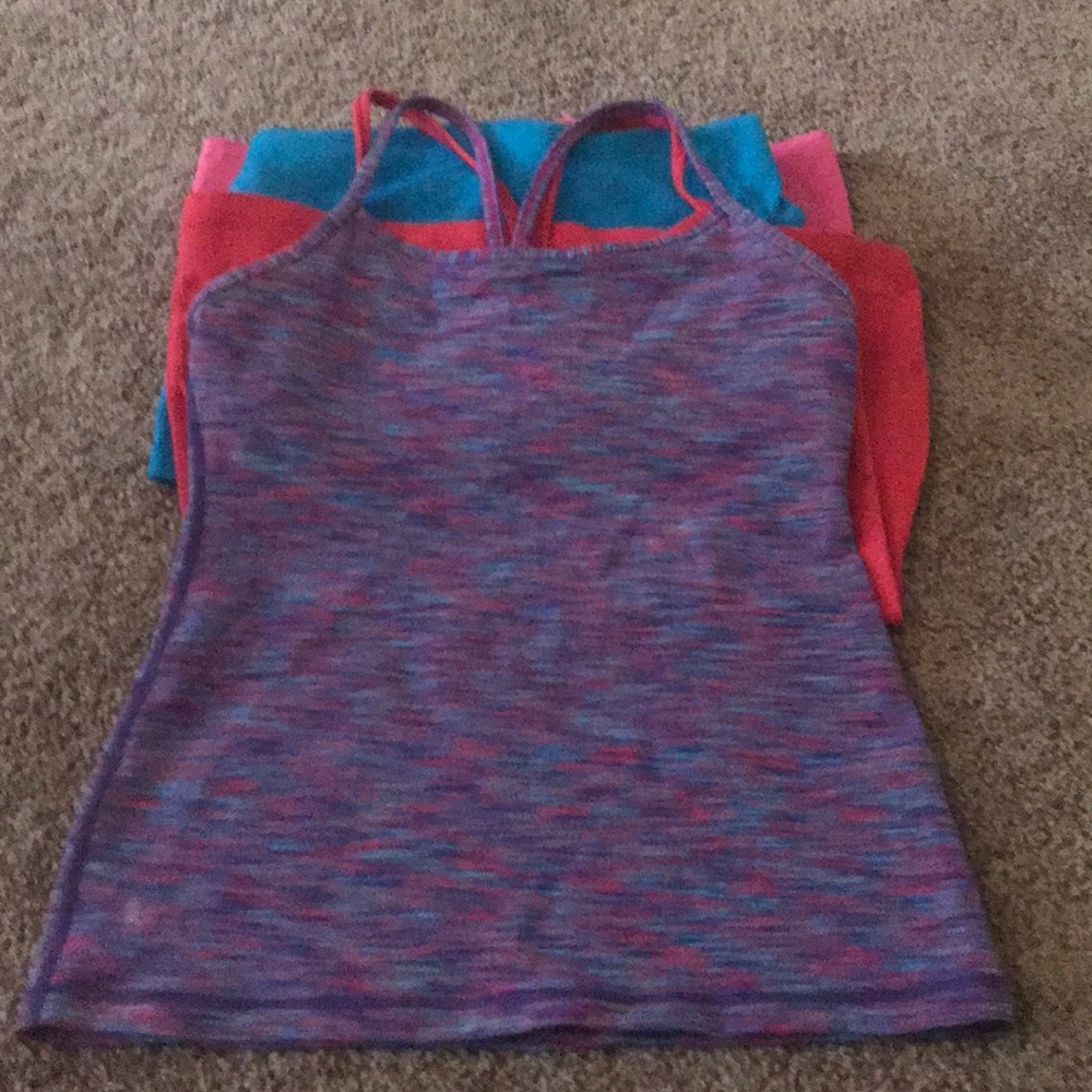 Tank top in several colors